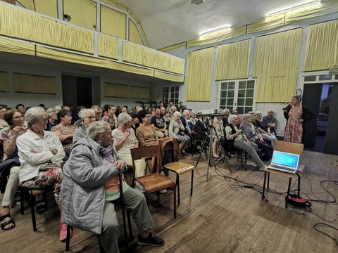 "Ortzaiztarrak mintzo", une veillée autour de la mémoire collective du village d'Ossès "Ortzaiztarrak mintzo", une veillée autour de la mémoire collective du village d'Ossès