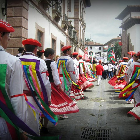 Arrola (Groupe de danse)
