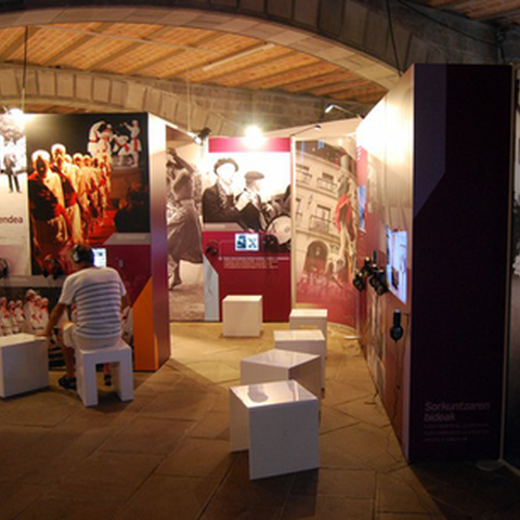 Visite guidée de l'exposition "Soka"