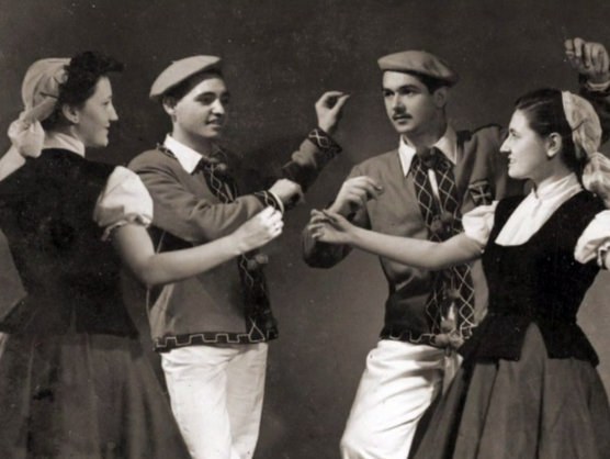 Saski Naski (1943-1958)