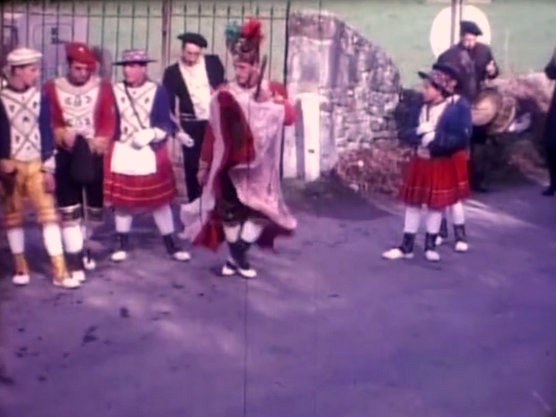 Barricade de mascarade à Licq-Atherey (1968)